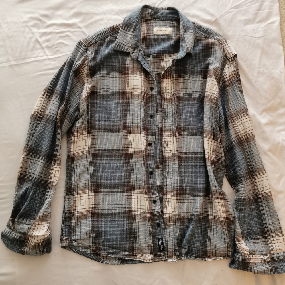 Men's Grey & Brown Plaid Long-Sleeve Button-Down Shirt